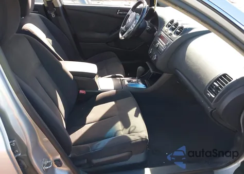 2012 Nissan Altima 2.5 S z USA, uszkodzony, nr VIN 1N4AL2AP5CN455782